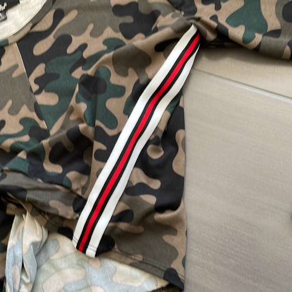 Papaya Long Sleeve Camo Print Top - Picture 6 of 11